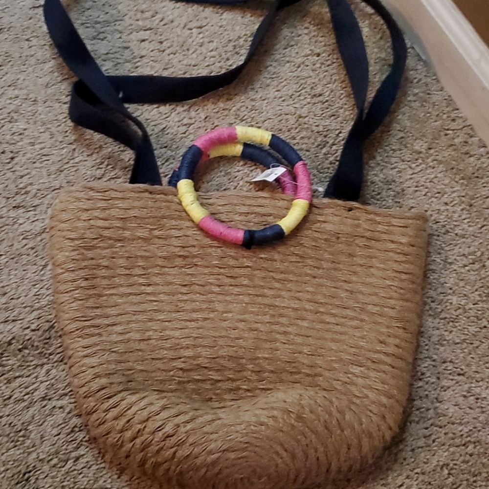Handbag never used